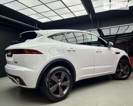 Білий Ягуар E-Pace, об'ємом двигуна 2 л та пробігом 33 тис. км за 33500 $, фото 19 на Automoto.ua