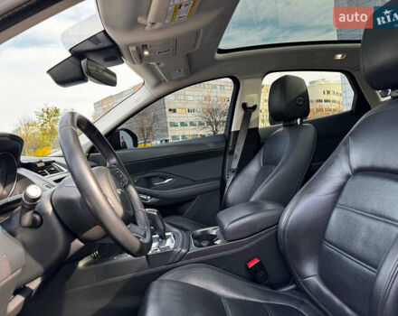 Білий Ягуар E-Pace, об'ємом двигуна 2 л та пробігом 59 тис. км за 28490 $, фото 22 на Automoto.ua