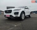 Белый Ягуар E-Pace, объемом двигателя 2 л и пробегом 117 тыс. км за 18000 $, фото 3 на Automoto.ua