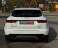 Белый Ягуар E-Pace, объемом двигателя 2 л и пробегом 59 тыс. км за 28490 $, фото 6 на Automoto.ua
