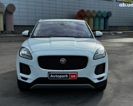 Белый Ягуар E-Pace, объемом двигателя 2 л и пробегом 59 тыс. км за 28490 $, фото 1 на Automoto.ua