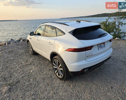 Білий Ягуар E-Pace, об'ємом двигуна 2 л та пробігом 35 тис. км за 28000 $, фото 6 на Automoto.ua