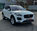Белый Ягуар E-Pace, объемом двигателя 2 л и пробегом 59 тыс. км за 28490 $, фото 2 на Automoto.ua