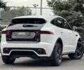 Белый Ягуар E-Pace, объемом двигателя 2 л и пробегом 38 тыс. км за 21500 $, фото 11 на Automoto.ua