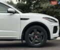 Белый Ягуар E-Pace, объемом двигателя 2 л и пробегом 38 тыс. км за 21500 $, фото 11 на Automoto.ua