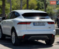 Белый Ягуар E-Pace, объемом двигателя 2 л и пробегом 72 тыс. км за 26500 $, фото 3 на Automoto.ua