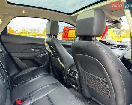 Білий Ягуар E-Pace, об'ємом двигуна 2 л та пробігом 59 тис. км за 28490 $, фото 27 на Automoto.ua