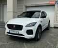 Белый Ягуар E-Pace, объемом двигателя 2 л и пробегом 57 тыс. км за 33900 $, фото 3 на Automoto.ua