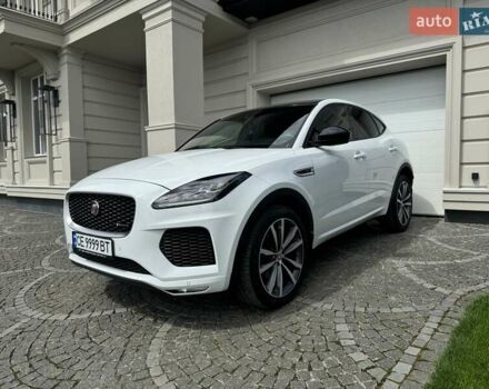 Белый Ягуар E-Pace, объемом двигателя 2 л и пробегом 57 тыс. км за 33900 $, фото 6 на Automoto.ua