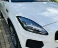 Белый Ягуар E-Pace, объемом двигателя 2 л и пробегом 57 тыс. км за 33900 $, фото 30 на Automoto.ua