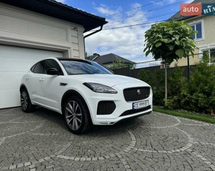 Белый Ягуар E-Pace, объемом двигателя 2 л и пробегом 57 тыс. км за 33900 $, фото 8 на Automoto.ua