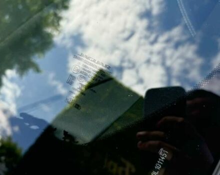 Белый Ягуар E-Pace, объемом двигателя 2 л и пробегом 57 тыс. км за 33900 $, фото 25 на Automoto.ua