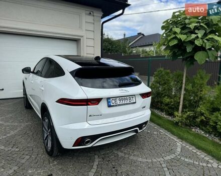 Белый Ягуар E-Pace, объемом двигателя 2 л и пробегом 57 тыс. км за 33900 $, фото 22 на Automoto.ua