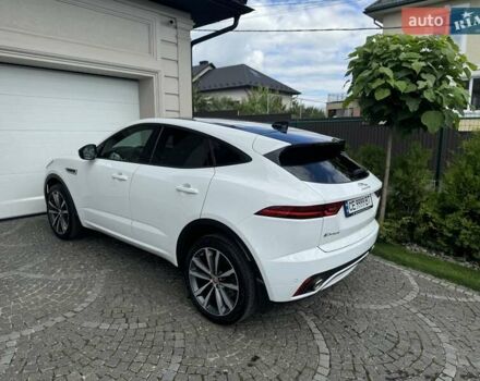 Белый Ягуар E-Pace, объемом двигателя 2 л и пробегом 57 тыс. км за 33900 $, фото 23 на Automoto.ua