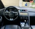 Белый Ягуар E-Pace, объемом двигателя 2 л и пробегом 57 тыс. км за 33900 $, фото 38 на Automoto.ua