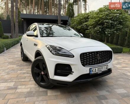 Белый Ягуар E-Pace, объемом двигателя 2 л и пробегом 59 тыс. км за 35700 $, фото 2 на Automoto.ua