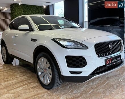 Белый Ягуар E-Pace, объемом двигателя 2 л и пробегом 78 тыс. км за 18500 $, фото 1 на Automoto.ua