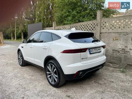 Ягуар E-Pace 2018 в Киеве на Automoto.ua Белый Ягуар E-Pace, объемом двигателя 2 л и пробегом 220 тыс. км за 24200 $, фото 1 на Automoto.ua