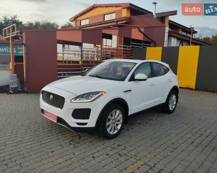 Белый Ягуар E-Pace, объемом двигателя 2 л и пробегом 117 тыс. км за 18850 $, фото 1 на Automoto.ua