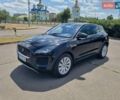 Черный Ягуар E-Pace, объемом двигателя 2 л и пробегом 51 тыс. км за 24000 $, фото 1 на Automoto.ua