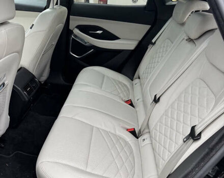 Чорний Ягуар E-Pace, об'ємом двигуна 2 л та пробігом 63 тис. км за 31000 $, фото 5 на Automoto.ua