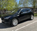 Черный Ягуар E-Pace, объемом двигателя 2 л и пробегом 140 тыс. км за 25700 $, фото 3 на Automoto.ua