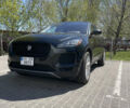 Черный Ягуар E-Pace, объемом двигателя 2 л и пробегом 140 тыс. км за 25700 $, фото 1 на Automoto.ua