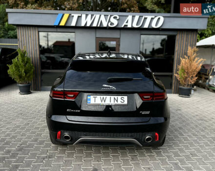 Черный Ягуар E-Pace, объемом двигателя 2 л и пробегом 159 тыс. км за 19900 $, фото 20 на Automoto.ua