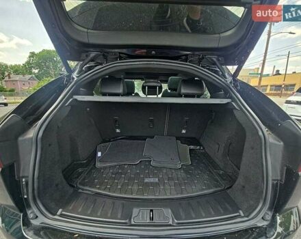 Чорний Ягуар E-Pace, об'ємом двигуна 2 л та пробігом 79 тис. км за 18000 $, фото 4 на Automoto.ua