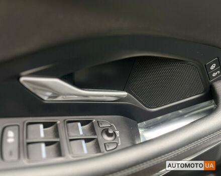 Ягуар E-Pace 2018 в Мукачеве на Automoto.ua Черный Ягуар E-Pace, объемом двигателя 2 л и пробегом 124 тыс. км за 33000 $, фото 8 на Automoto.ua
