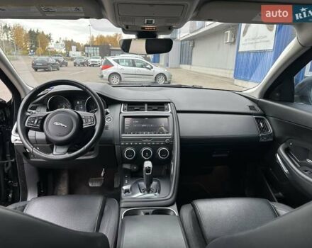 Черный Ягуар E-Pace, объемом двигателя 2 л и пробегом 186 тыс. км за 15900 $, фото 10 на Automoto.ua
