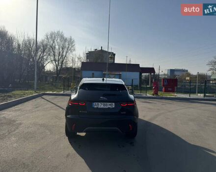 Чорний Ягуар E-Pace, об'ємом двигуна 2 л та пробігом 102 тис. км за 31500 $, фото 31 на Automoto.ua