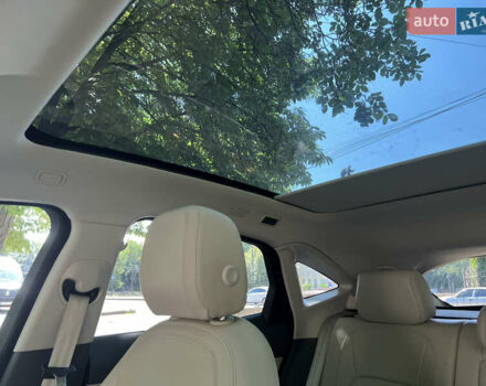 Черный Ягуар E-Pace, объемом двигателя 2 л и пробегом 43 тыс. км за 25600 $, фото 8 на Automoto.ua