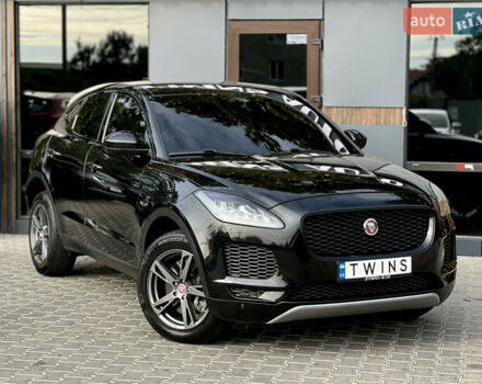 Черный Ягуар E-Pace, объемом двигателя 2 л и пробегом 159 тыс. км за 19900 $, фото 2 на Automoto.ua