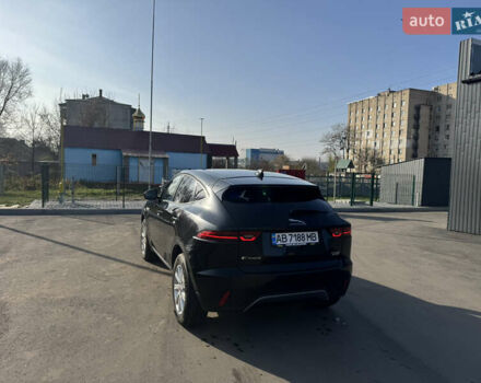 Чорний Ягуар E-Pace, об'ємом двигуна 2 л та пробігом 102 тис. км за 31500 $, фото 30 на Automoto.ua