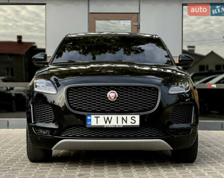 Черный Ягуар E-Pace, объемом двигателя 2 л и пробегом 159 тыс. км за 19900 $, фото 1 на Automoto.ua
