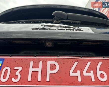 Черный Ягуар E-Pace, объемом двигателя 2 л и пробегом 186 тыс. км за 15900 $, фото 19 на Automoto.ua