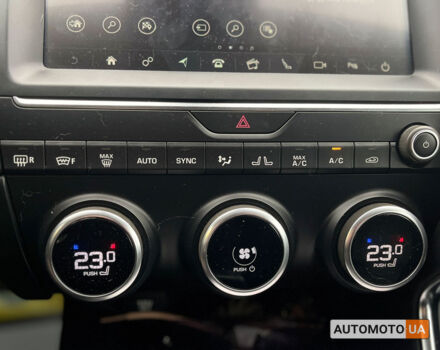 Ягуар E-Pace 2018 в Мукачеве на Automoto.ua Черный Ягуар E-Pace, объемом двигателя 2 л и пробегом 124 тыс. км за 33000 $, фото 17 на Automoto.ua