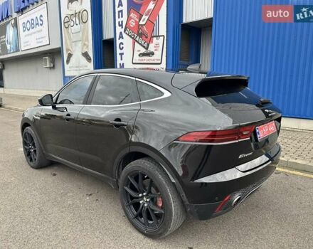 Черный Ягуар E-Pace, объемом двигателя 2 л и пробегом 186 тыс. км за 15900 $, фото 7 на Automoto.ua