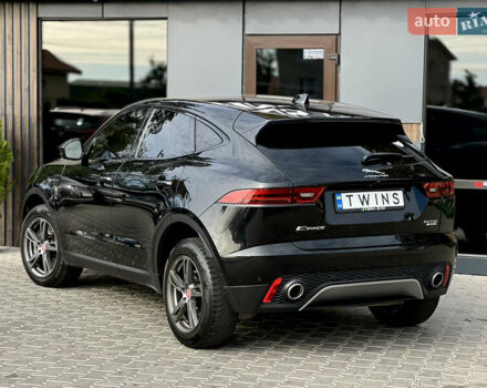 Черный Ягуар E-Pace, объемом двигателя 2 л и пробегом 159 тыс. км за 19900 $, фото 5 на Automoto.ua