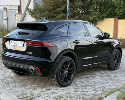 Черный Ягуар E-Pace, объемом двигателя 2 л и пробегом 117 тыс. км за 19500 $, фото 5 на Automoto.ua
