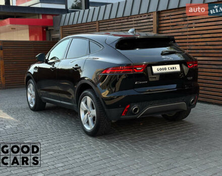 Черный Ягуар E-Pace, объемом двигателя 2 л и пробегом 84 тыс. км за 24000 $, фото 4 на Automoto.ua