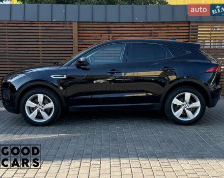 Черный Ягуар E-Pace, объемом двигателя 2 л и пробегом 84 тыс. км за 24000 $, фото 3 на Automoto.ua