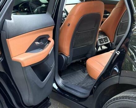 Черный Ягуар E-Pace, объемом двигателя 2 л и пробегом 60 тыс. км за 35000 $, фото 18 на Automoto.ua