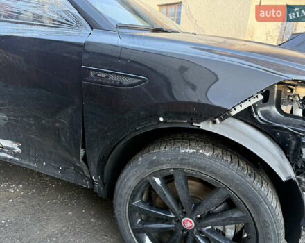 Черный Ягуар E-Pace, объемом двигателя 2 л и пробегом 18 тыс. км за 14300 $, фото 11 на Automoto.ua