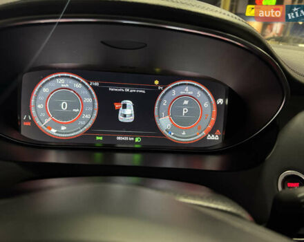 Черный Ягуар E-Pace, объемом двигателя 2 л и пробегом 80 тыс. км за 17800 $, фото 9 на Automoto.ua