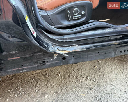 Черный Ягуар E-Pace, объемом двигателя 2 л и пробегом 18 тыс. км за 14300 $, фото 23 на Automoto.ua