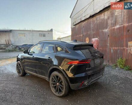Черный Ягуар E-Pace, объемом двигателя 2 л и пробегом 18 тыс. км за 14300 $, фото 2 на Automoto.ua
