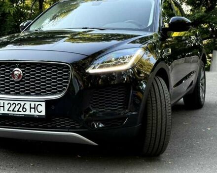 Черный Ягуар E-Pace, объемом двигателя 2 л и пробегом 60 тыс. км за 35000 $, фото 4 на Automoto.ua