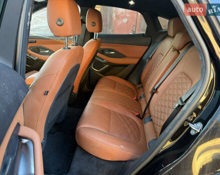 Черный Ягуар E-Pace, объемом двигателя 2 л и пробегом 18 тыс. км за 14300 $, фото 35 на Automoto.ua